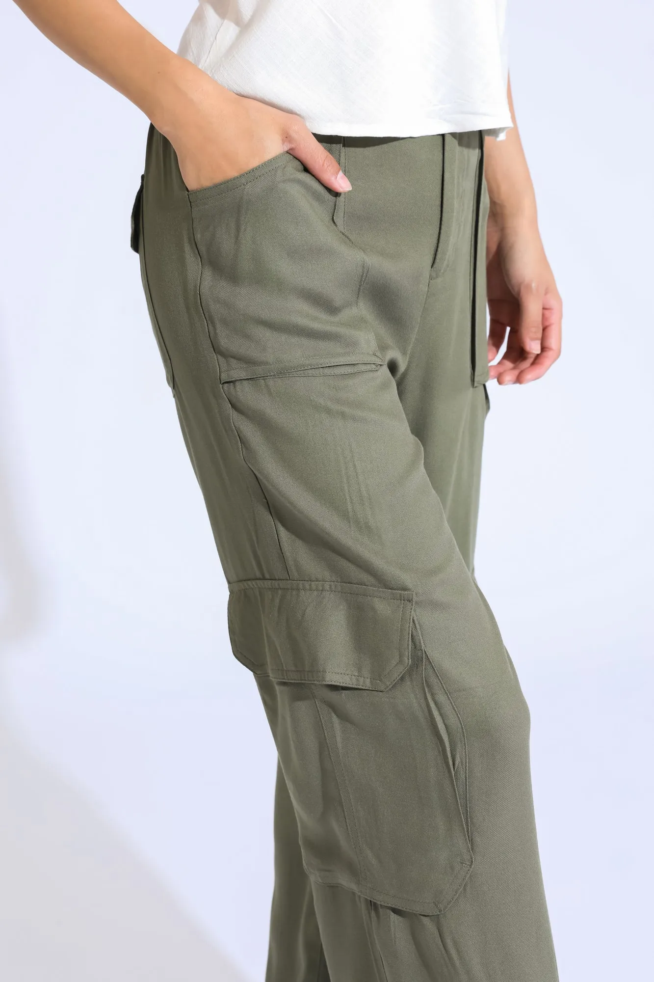 CARPENTER WIDE LEG PANT - OLIVE