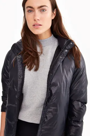 CENTRE PACKABLE JACKET