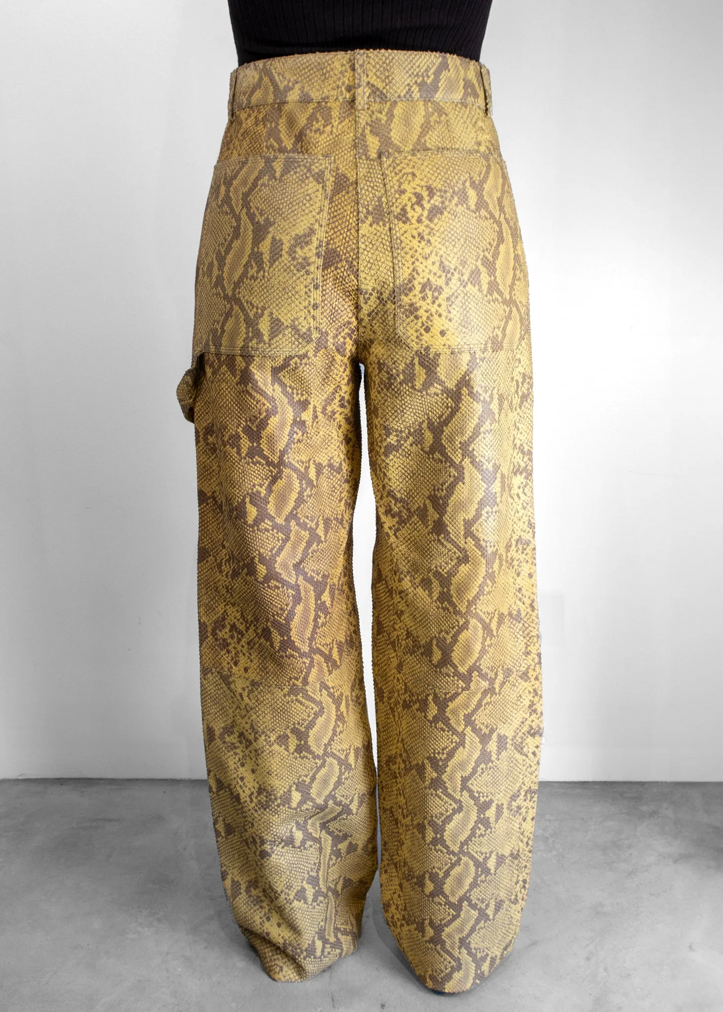 Common Leisure High-rise Straight Leather Pants