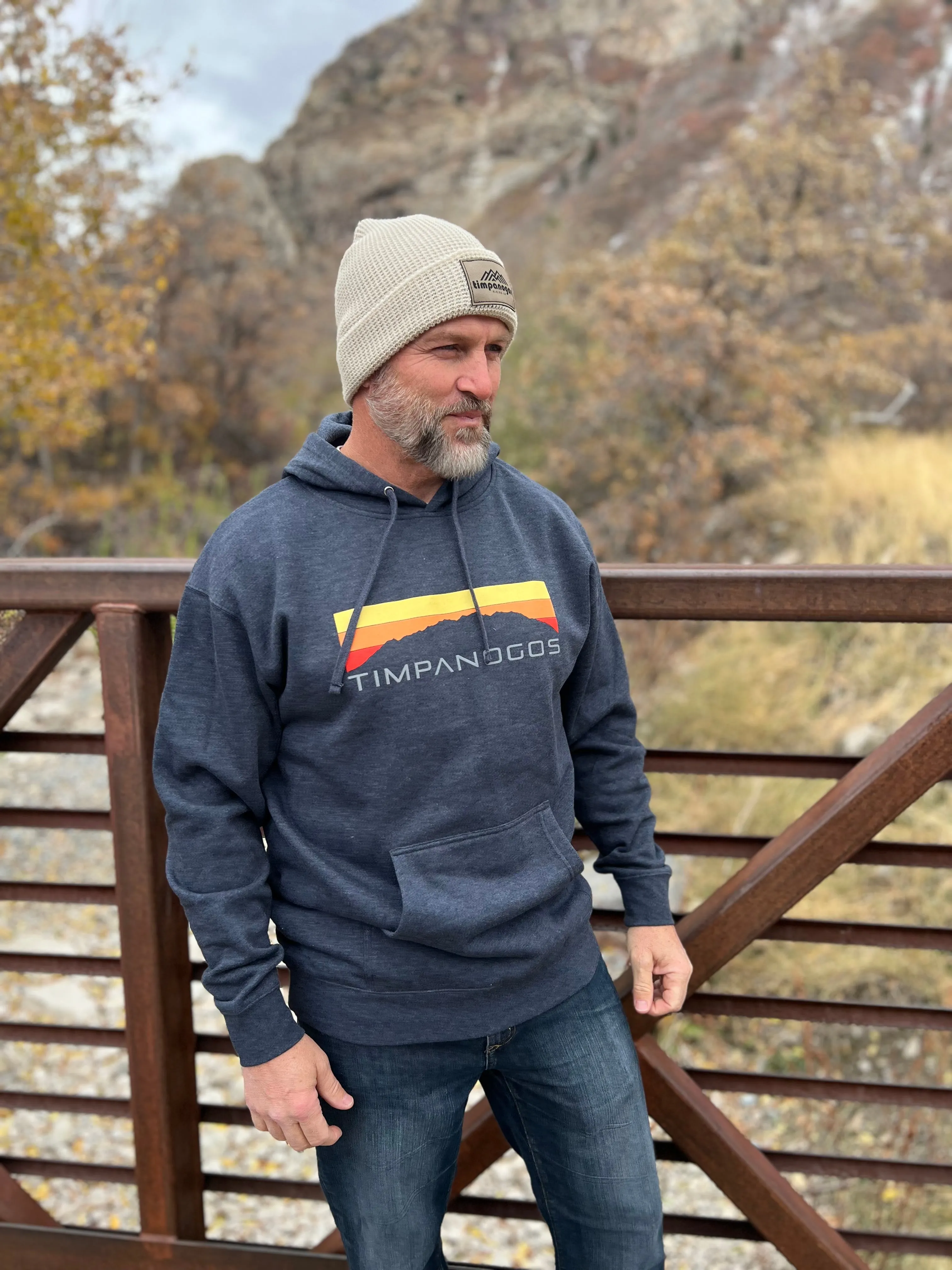 Retro Mountain Classic - Mountain Blend Hoodie