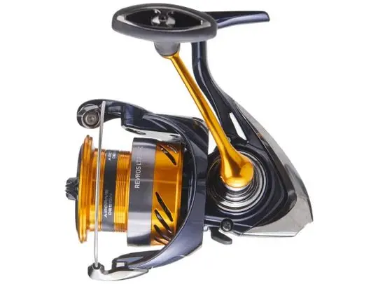 Daiwa Revros Lt Spinning Reel – Ultralight, Smooth Drag System 1