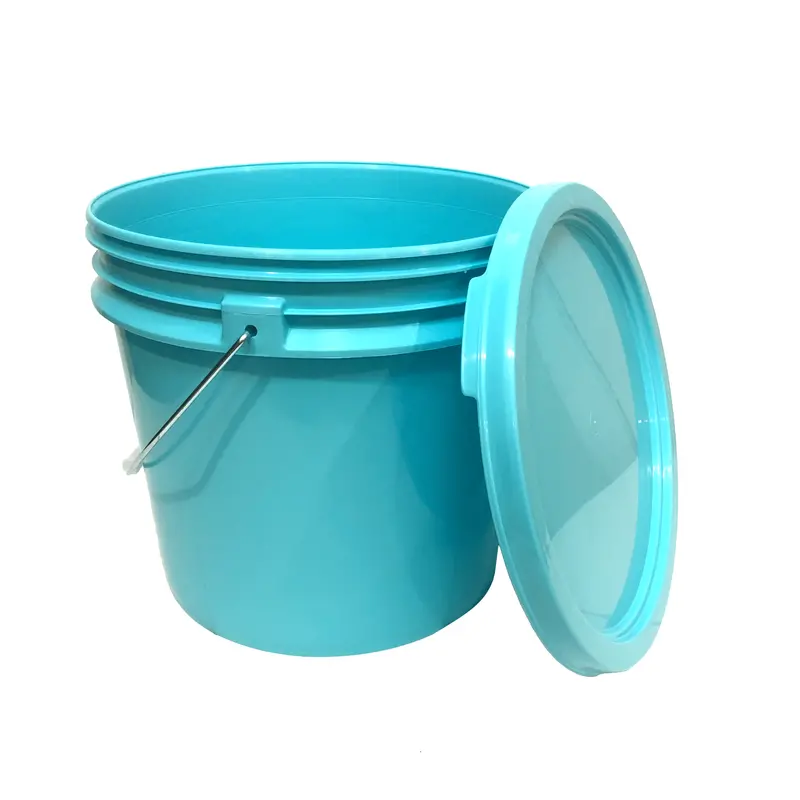 Lee Fisher 3.5-Gallon Aqua Bucket – Metal Handle, Snap-On Lid 1