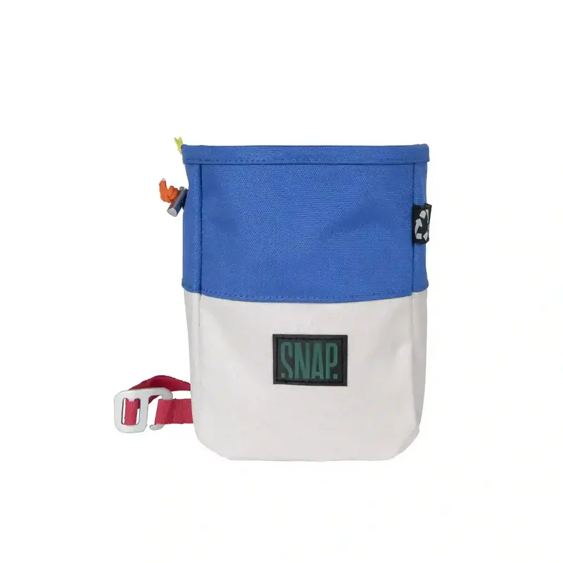 Snap Zippered Chalk Bag With Adjustable Waist Belt – Climber’S Essential 2